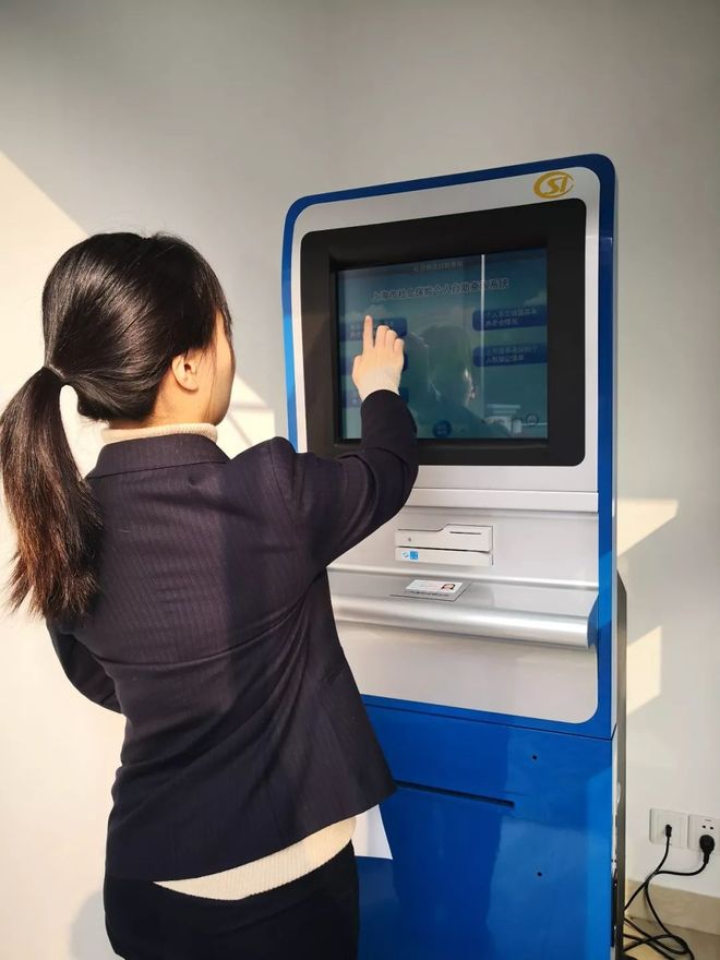 绵阳24小时套医保卡回收(24小时套医保卡回收什么意思)